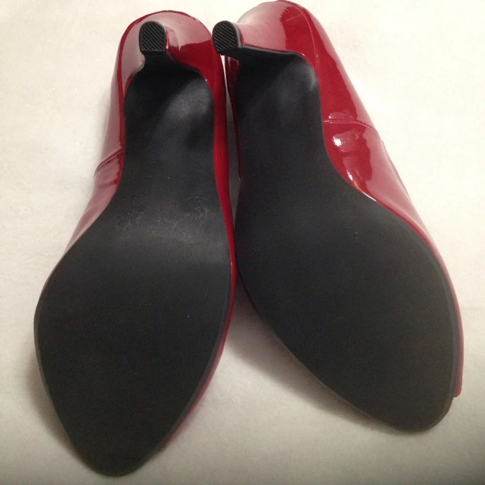 NEW Red Stiletto 4